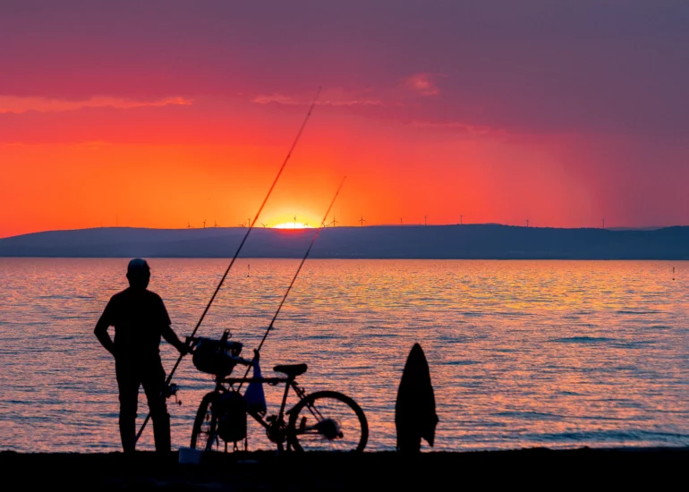sabine marbach, photographe, photographie un homme face à la mer